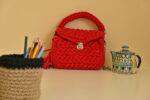 cloth handbags for ladies crochet Red Handbag for Ladies Cross Stitch T-Shirt Yarn